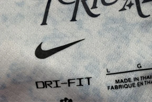 T-shirt van het Portugese elftal van het seizoen 2024 – photo 4